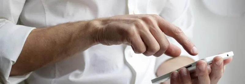 Niezbędnik użytkownika: Jak aktywować żyroskop w popularnych smartfonach?