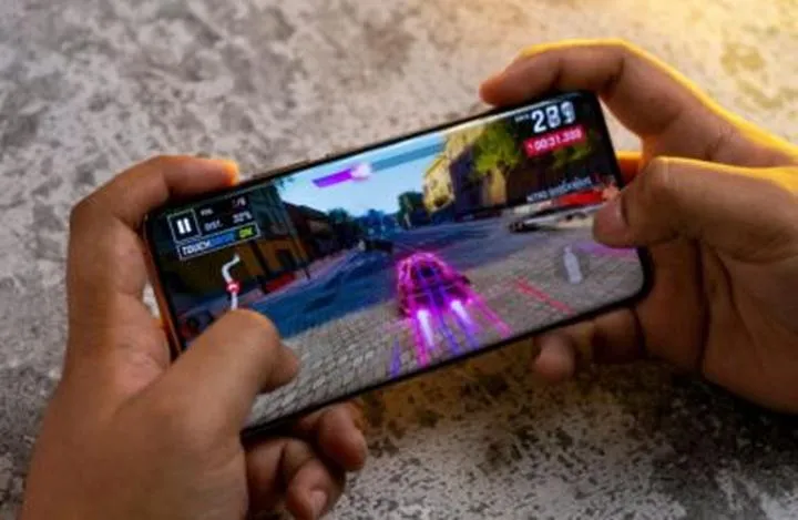 Smartfony do 2500 zł